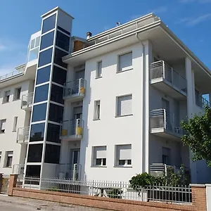 Lino Apartmán