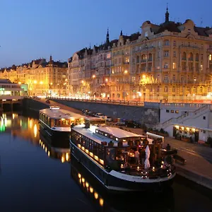 Boat Matylda Botel Praga
