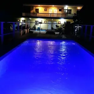 https://sea-horizon-apartments-willemstad.comcaribbean.com